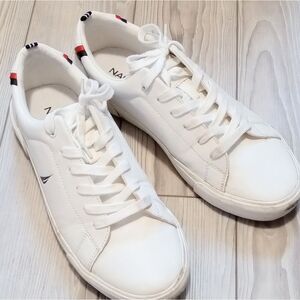(T-3967)  Men's  NAUTICA Graves Sneakers Sz 10